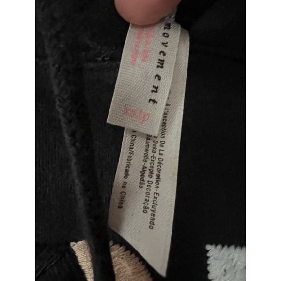 Free People Movement Freestyle black Embroidered Short Sleeve Hoodie Size XS - Picture 4 of 7